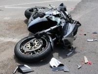 7-Common-Motorcycle-Crashes-and-How-to-Avoid-Them-e1515682663599-1.jpg